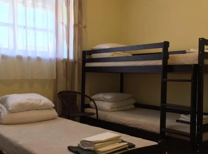 Posh Backpackers Hostel